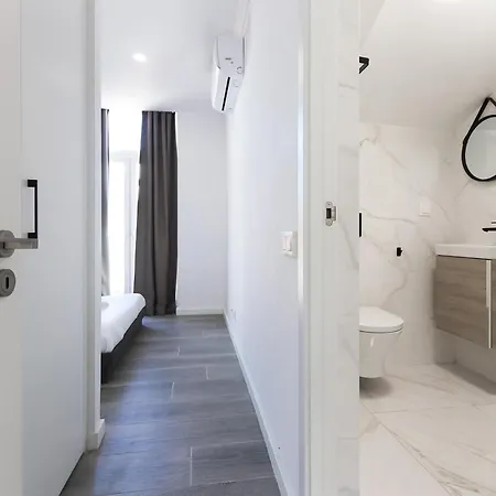 Apartment Rato Prime Terrace By Homing