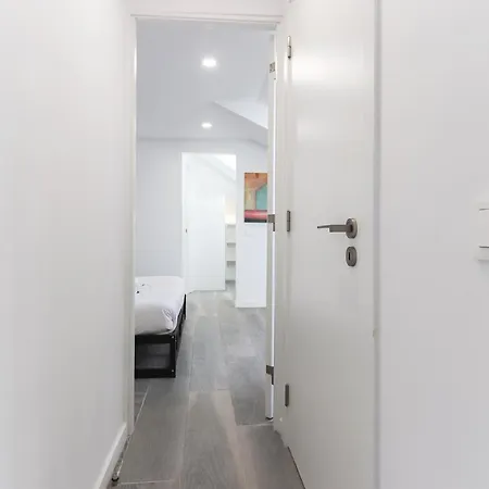 Rato Prime Terrace By Homing Appartement *